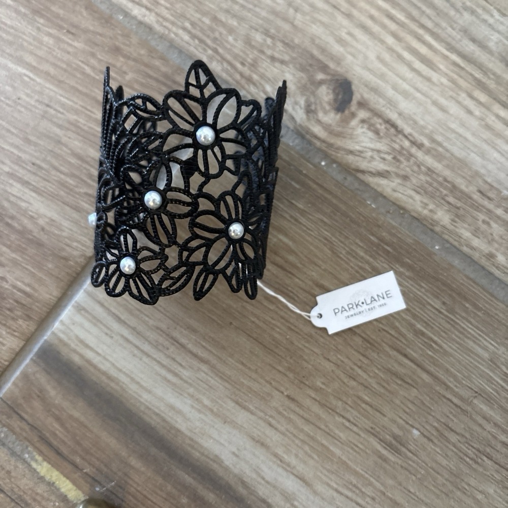 Black lace metal flower thick cuff bracelet Park‎ Lane New w/ Tags
